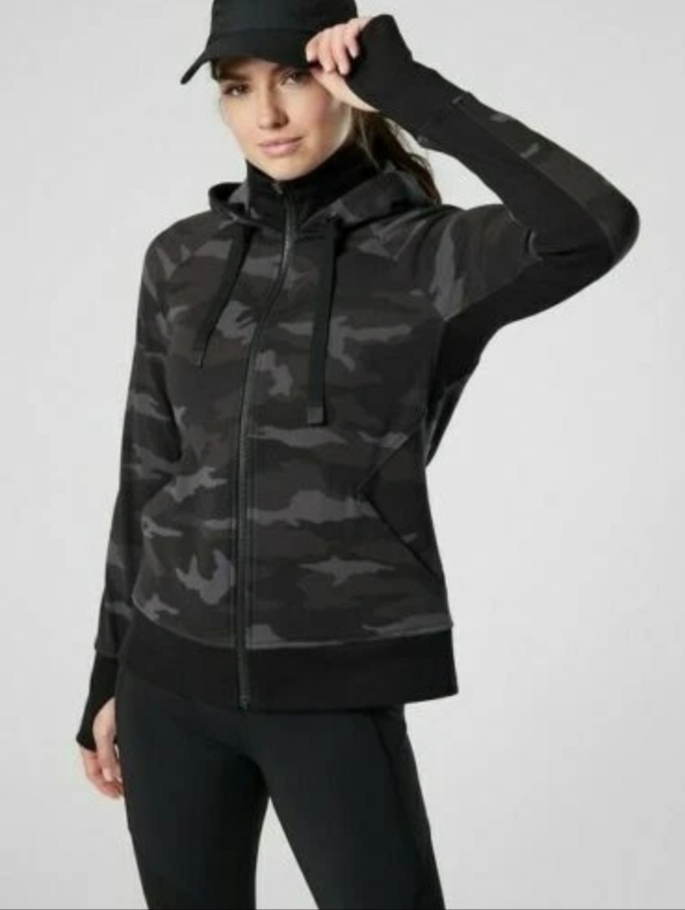 Athleta Triumph Printed Hoodie Jacket Sz S Camo Black